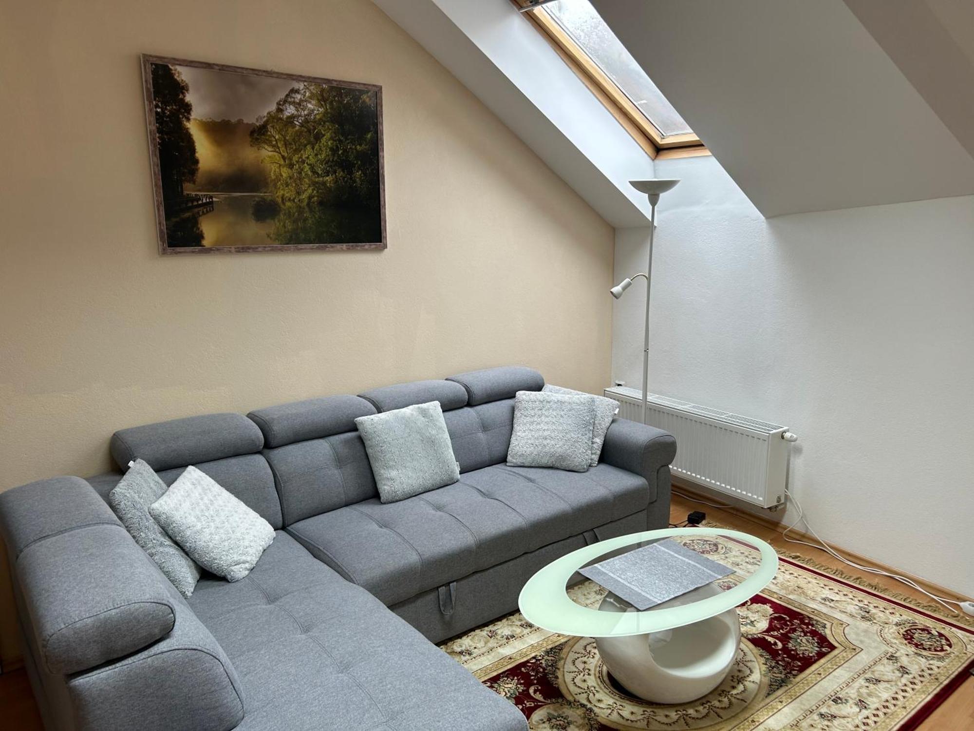 Konde Apartments A Dunajská Streda Zewnętrze zdjęcie