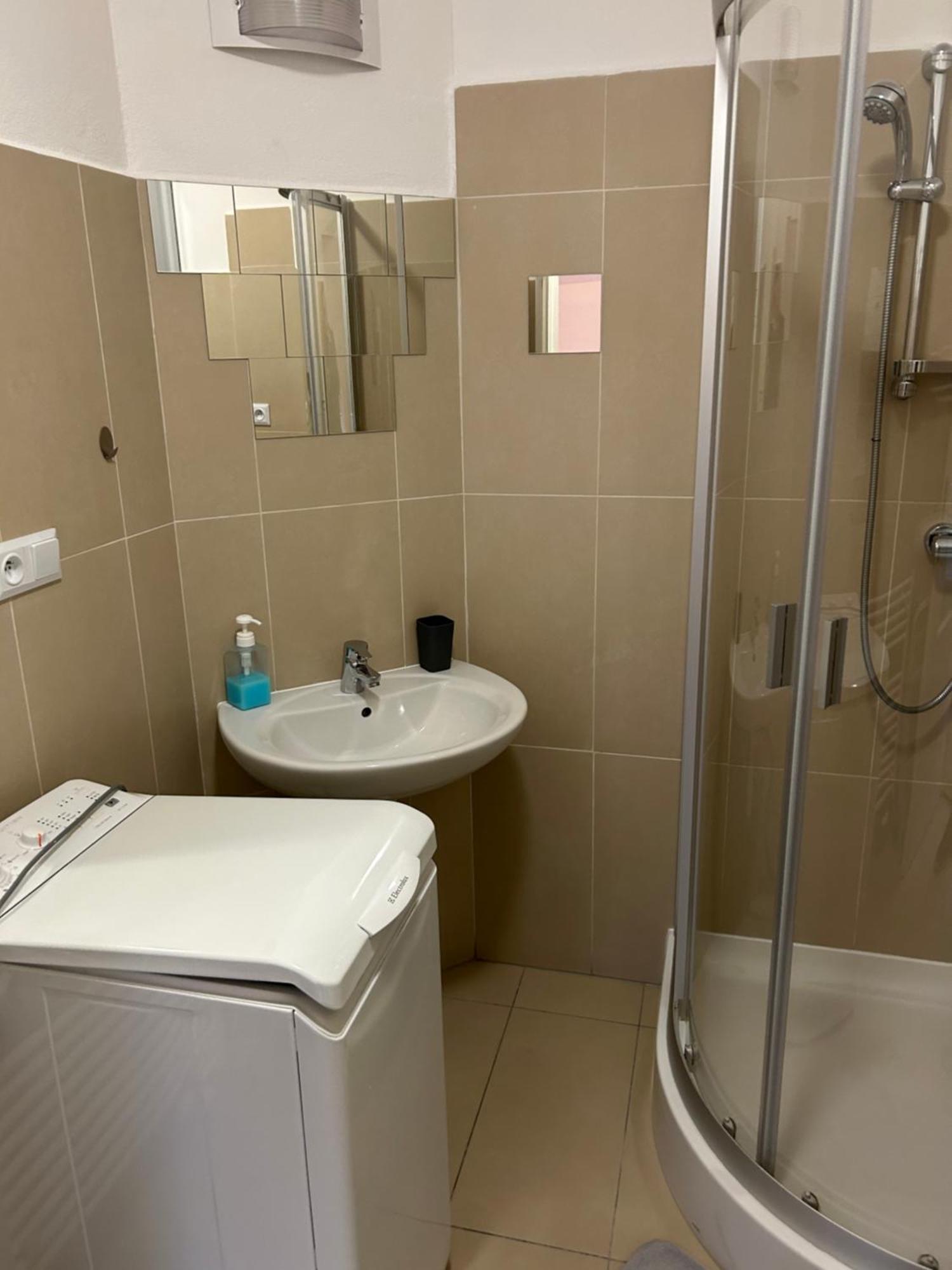 Konde Apartments A Dunajská Streda Zewnętrze zdjęcie